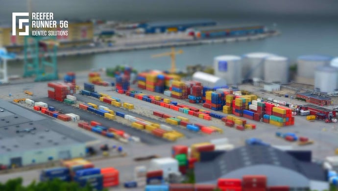 Temperature sensitive hazardous goods in container terminals